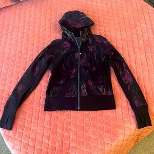 Hooded jacket